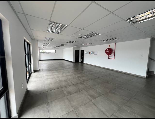 3,288M² RETAIL TO LET IN KYA SANDS